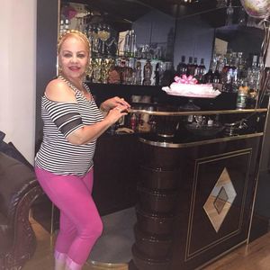 Meet your Posher, Clara